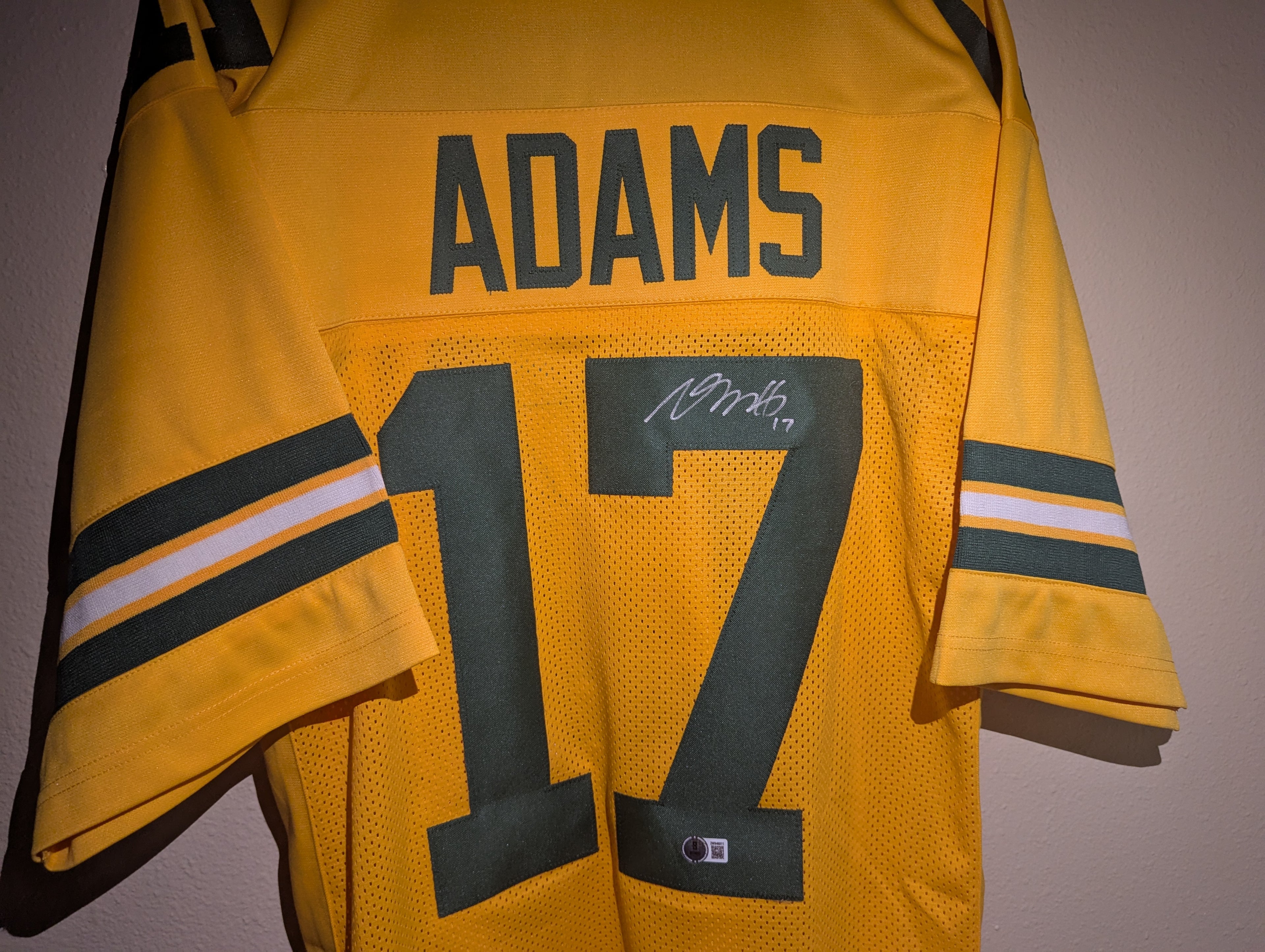 Davante Adams - Signed Custom Jersey (Beckett)
