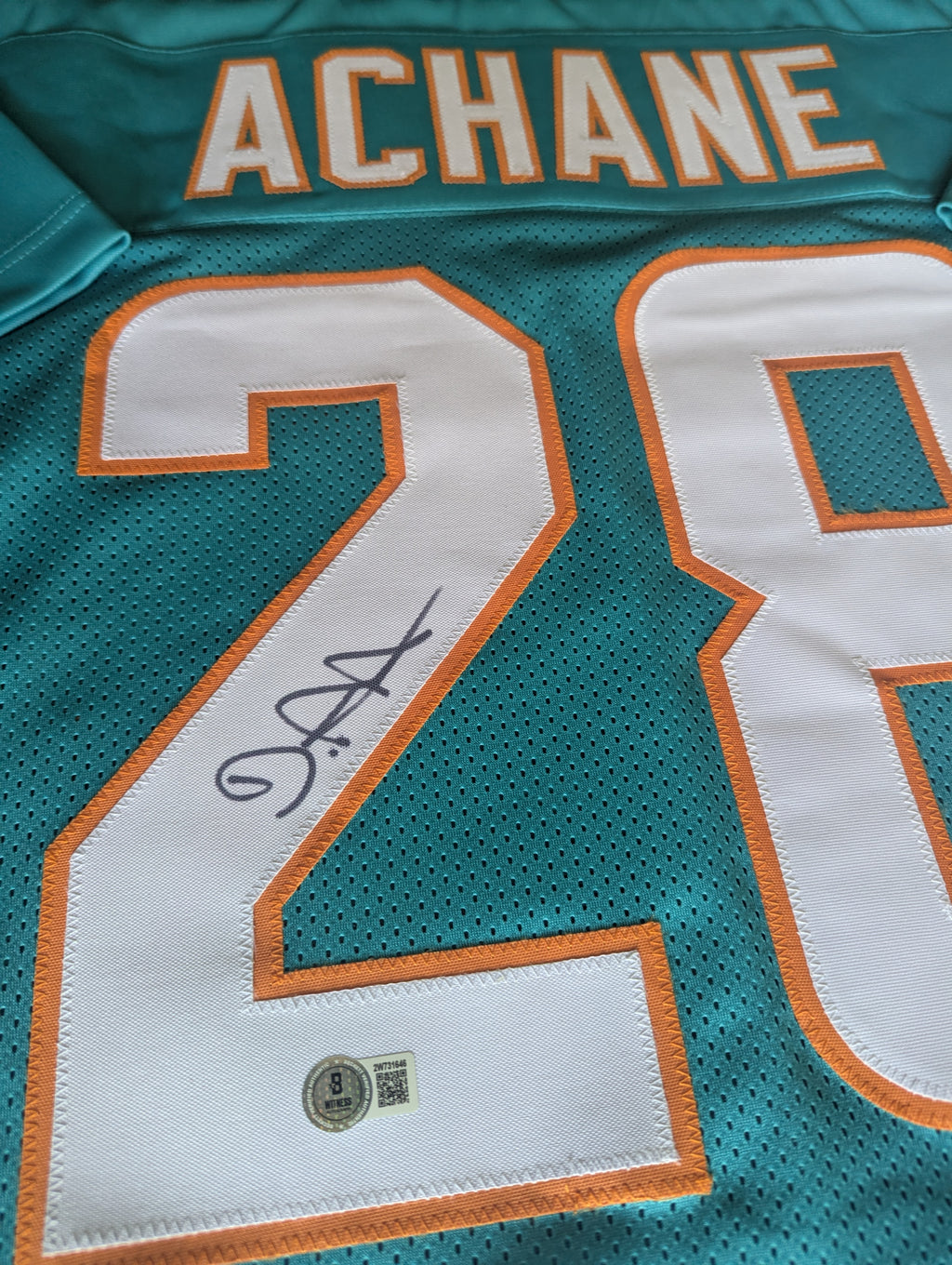 Signed De'Von Achane Custom Jersey (Beckett)
