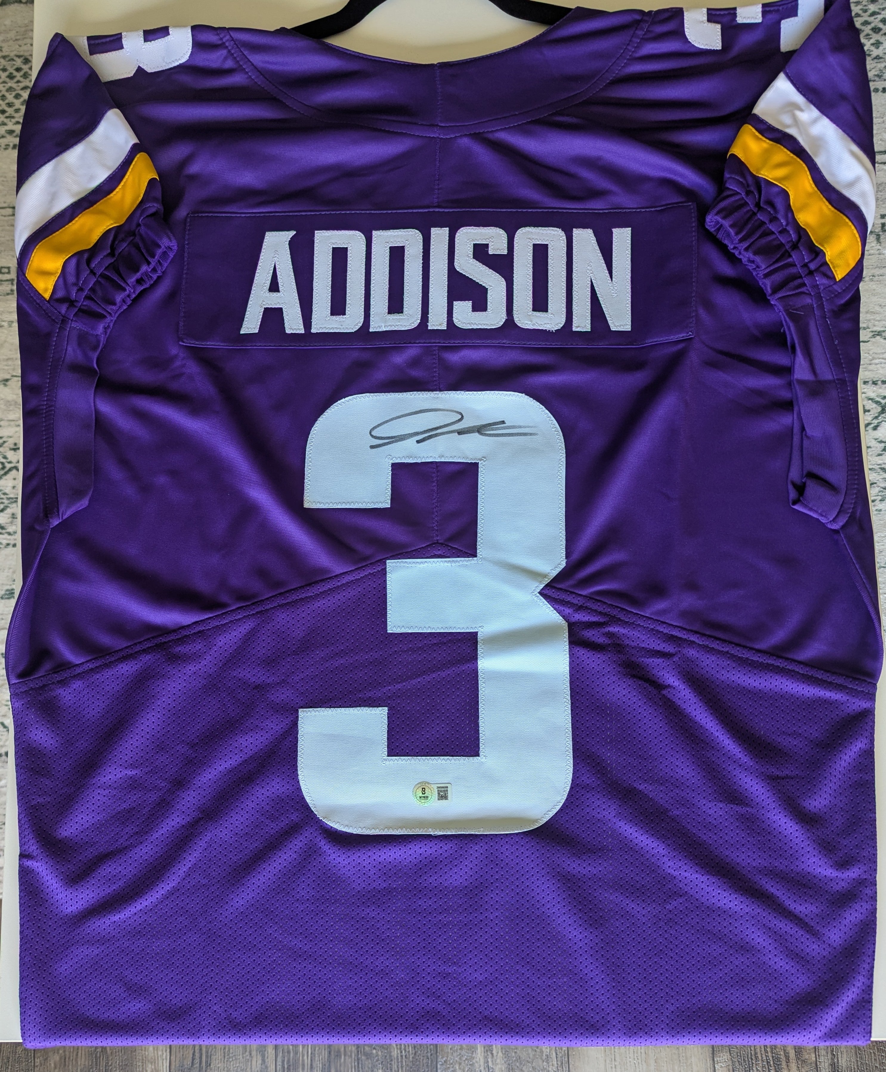 Signed Jordan Addison Custom Jersey (Beckett)