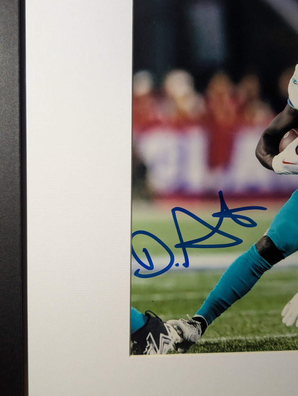 Signed De'Von Achane 8x10 (Beckett)