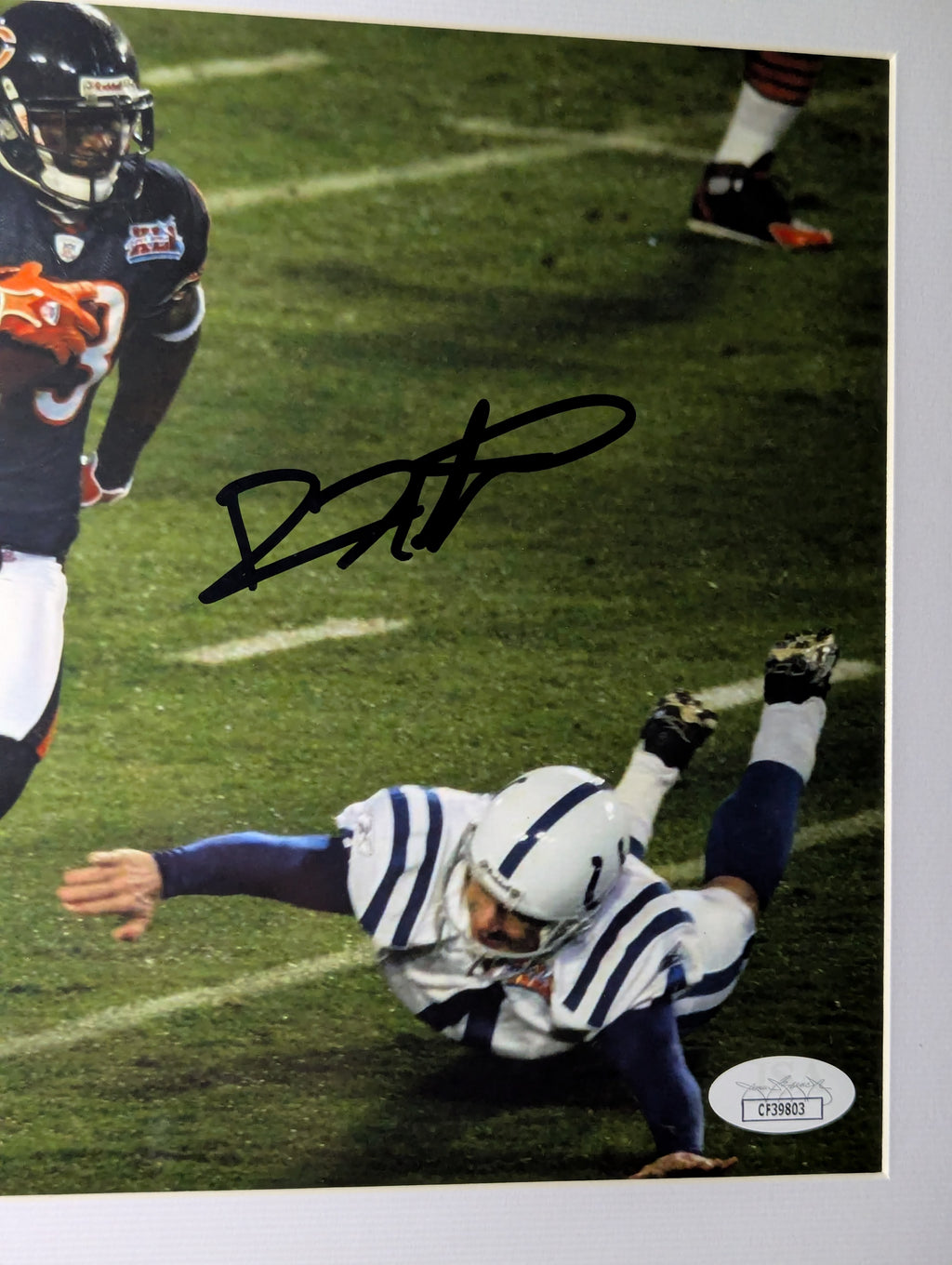 Signed Devin Hester 8x10 (JSA)