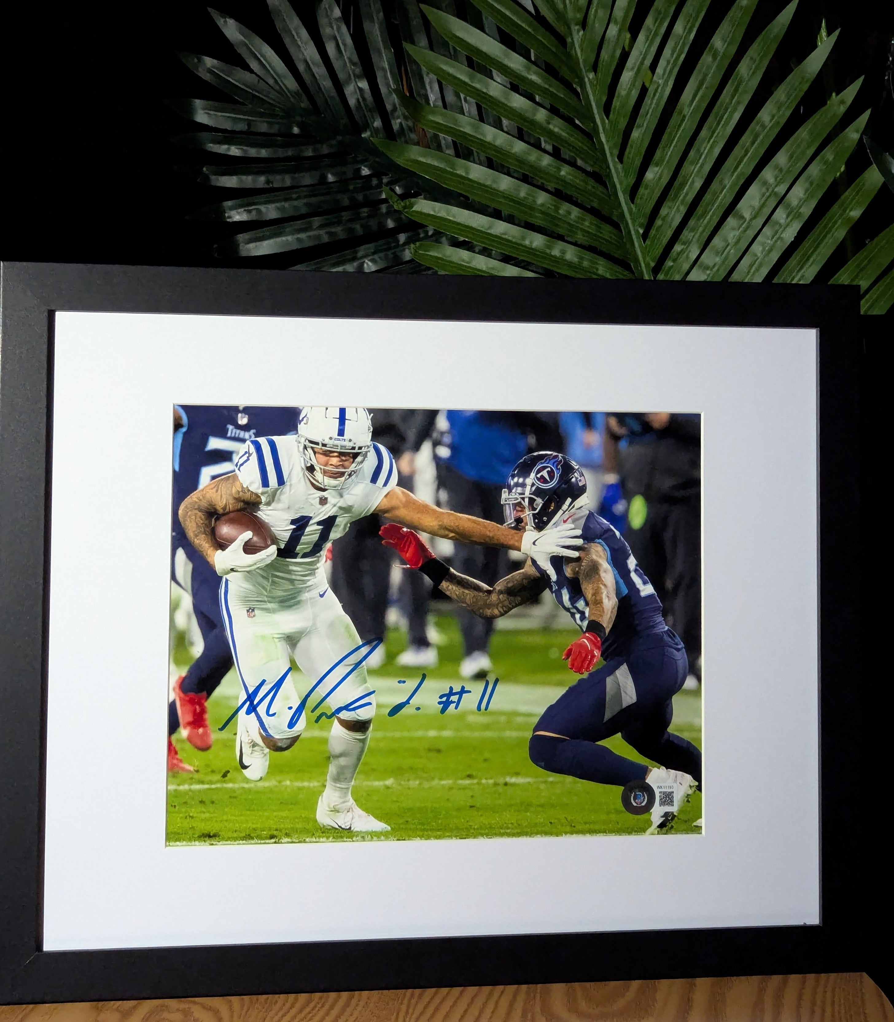 Signed Michael Pittman Jr 8x10 (Beckett)