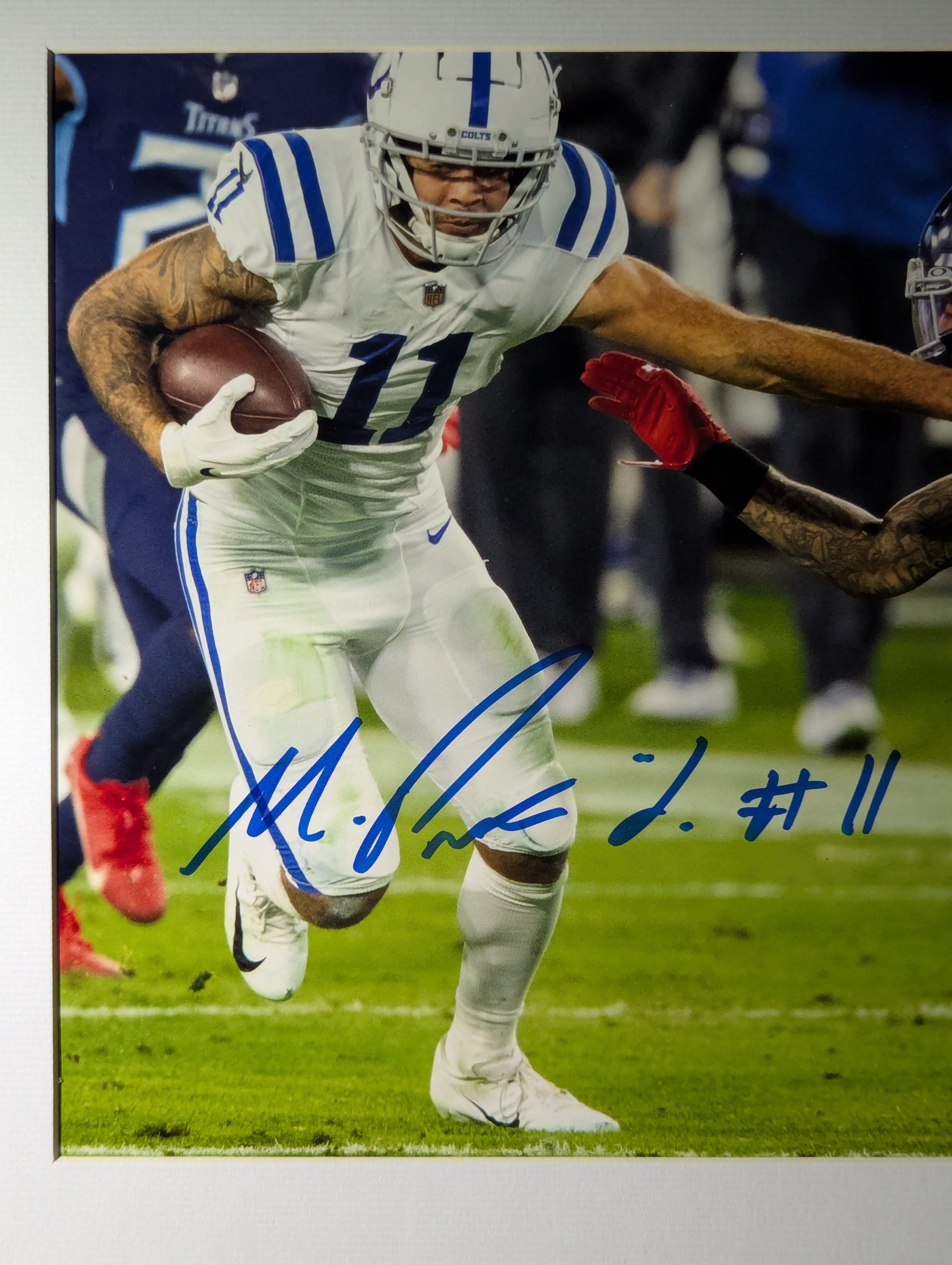 Signed Michael Pittman Jr 8x10 (Beckett)