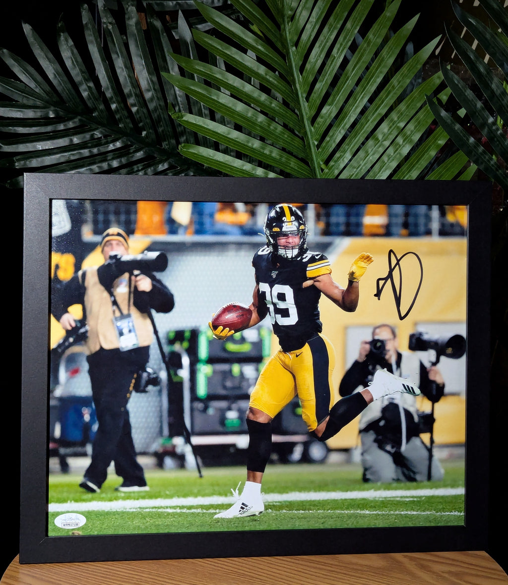 Signed Minkah Fitzpatrick 11x14 (JSA)