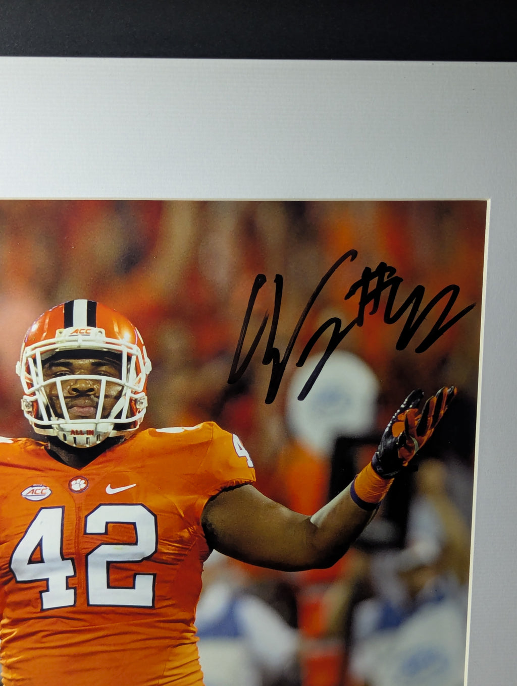 Signed Christian Wilkins 8x10 (Beckett)