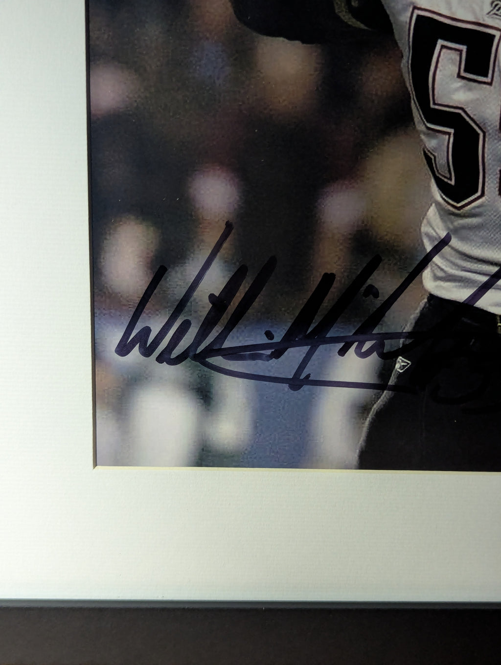 Signed Willie McGinest 8x10 (Beckett)