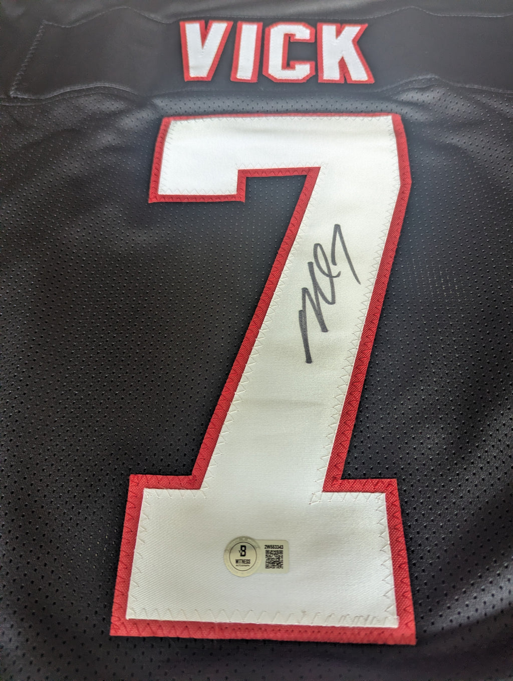 Framed Signed Mike Vick Custom Jersey (Beckett)