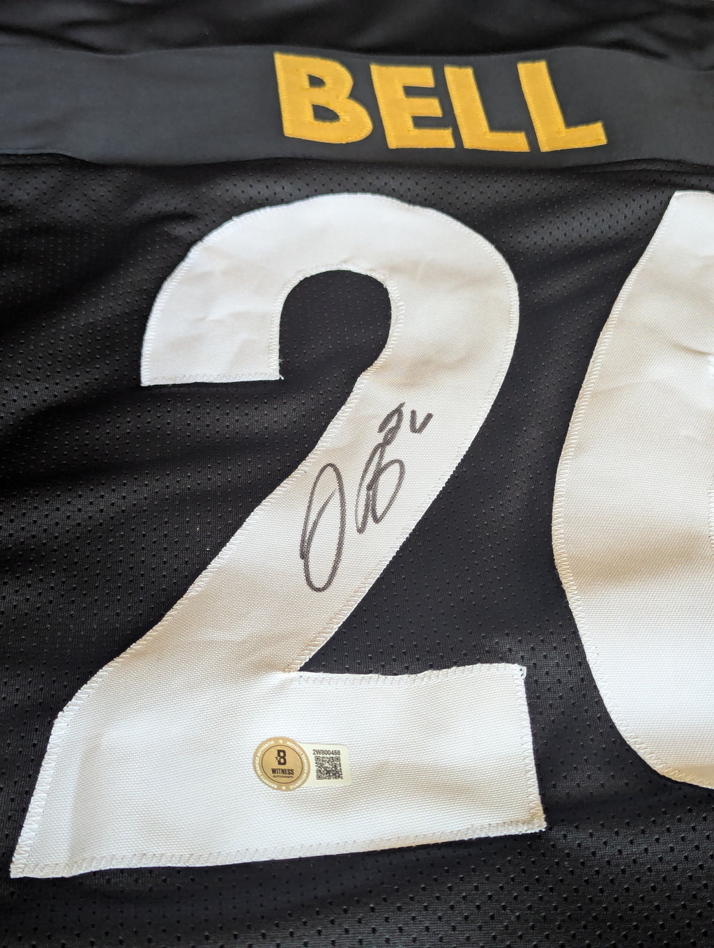Signed Le'Veon Bell Custom Jersey (Beckett)
