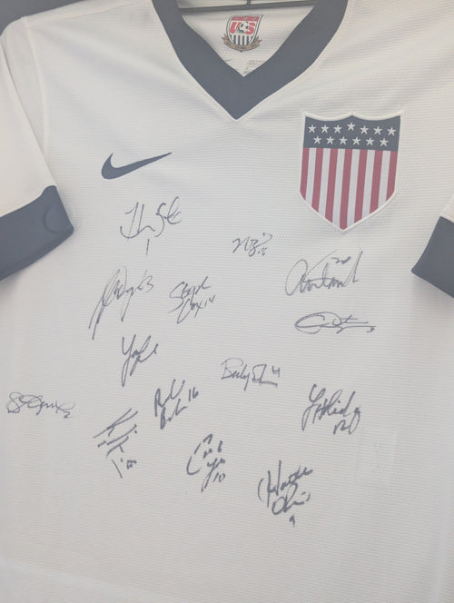 Framed Signed US Women's National Soccer Team Authentic Nike Jersey (Beckett)