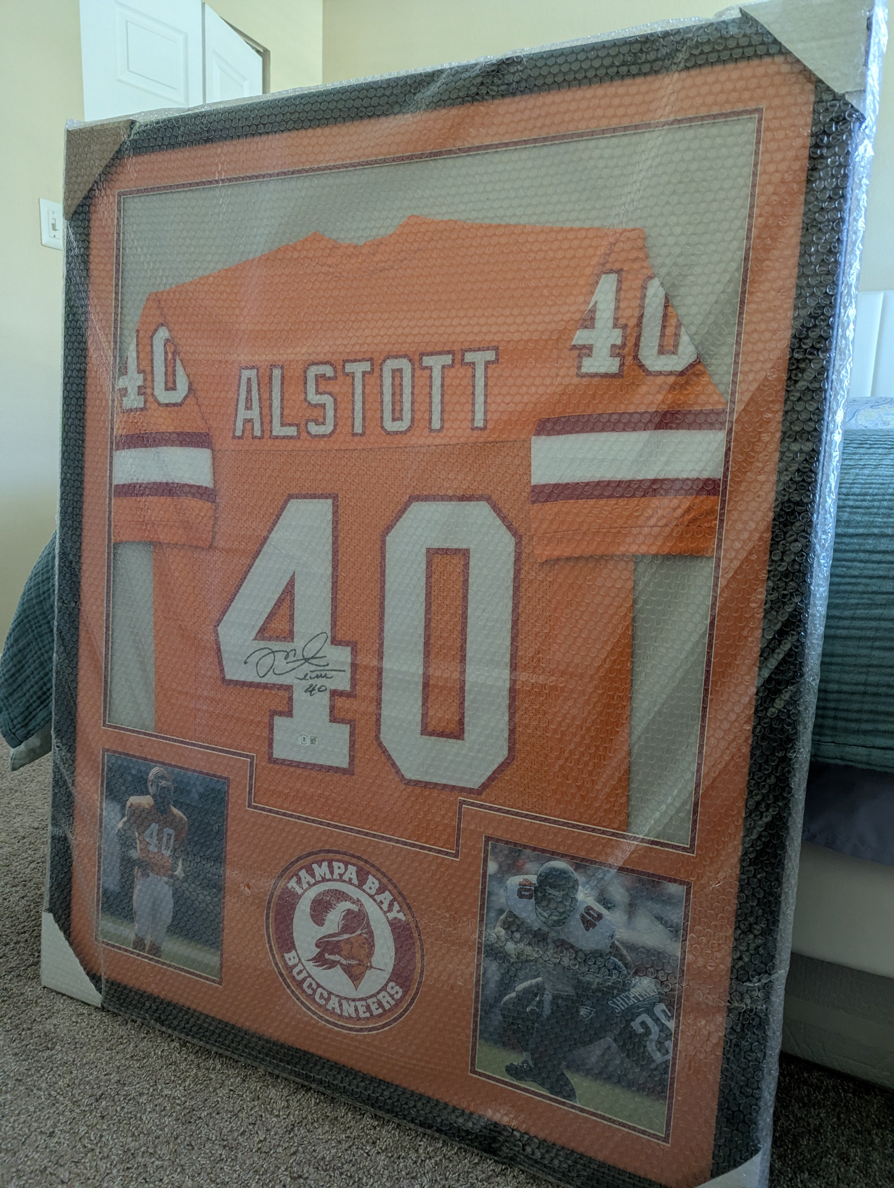 Framed Mike Alstott Signed Jersey - 43"x35" (Beckett)