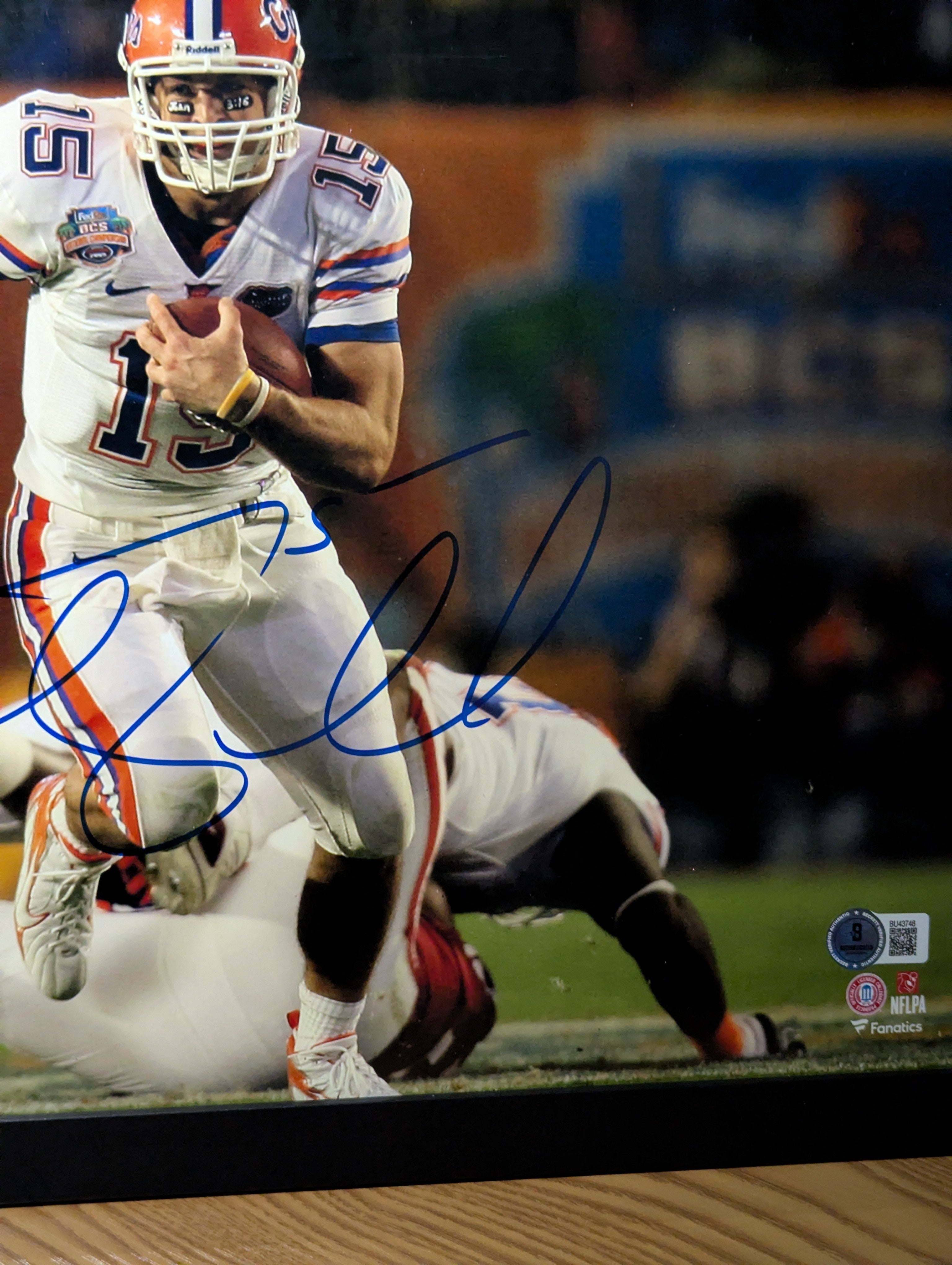 Signed Tim Tebow 11x14 (Beckett)