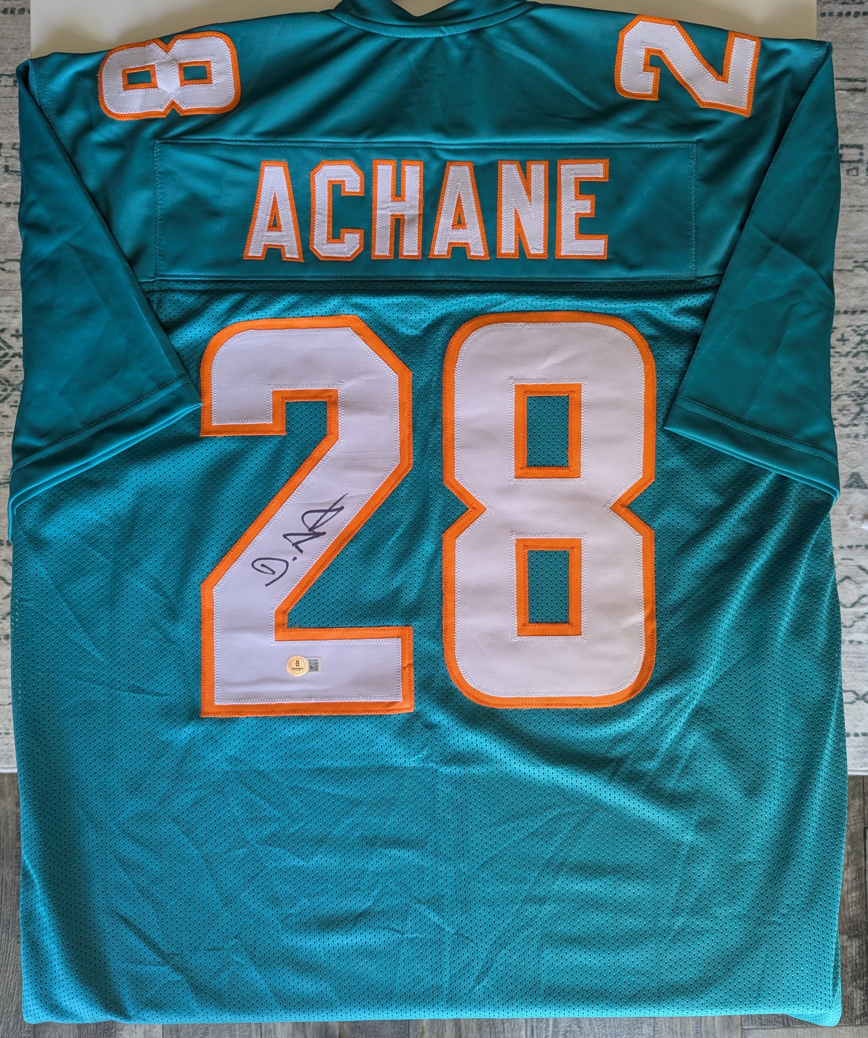 Signed De'Von Achane Custom Jersey (Beckett)