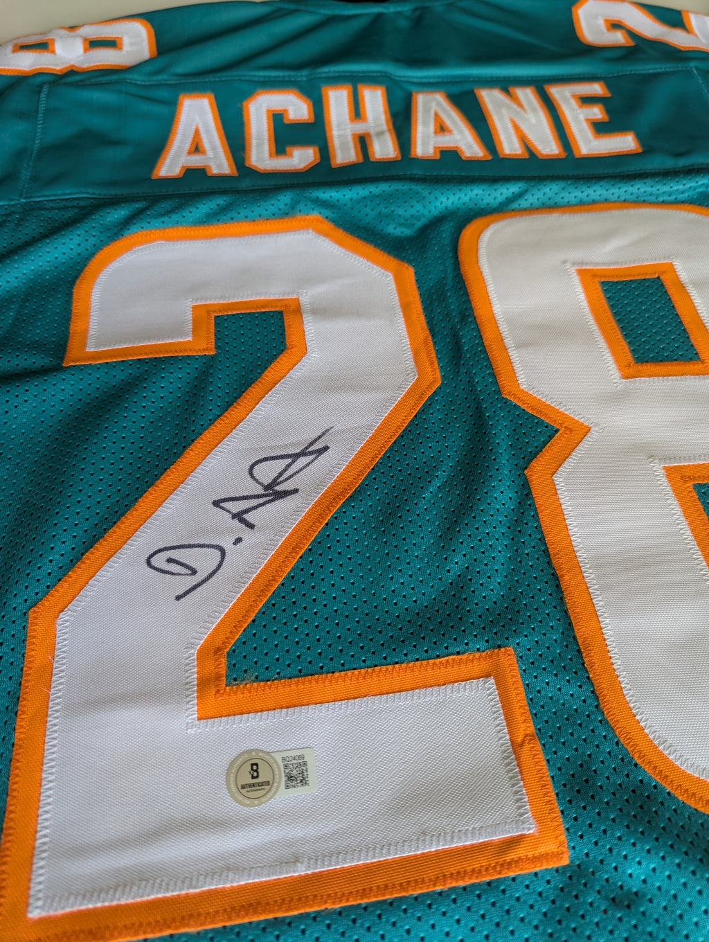 Signed De'Von Achane Custom Jersey (Beckett)