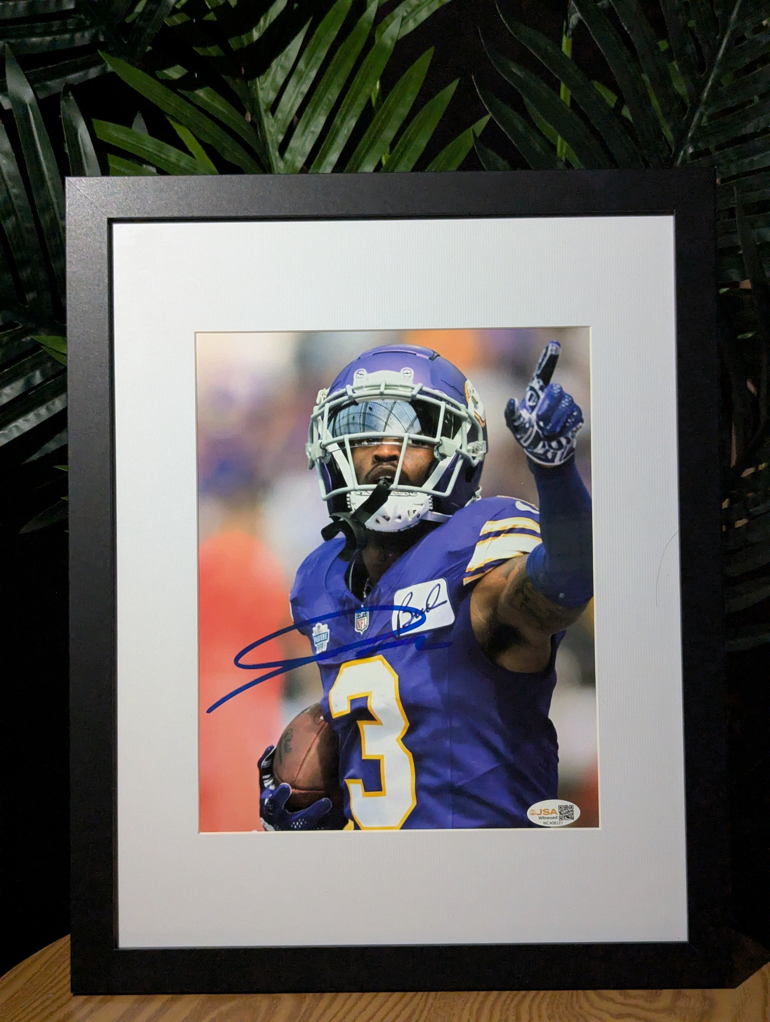 Signed Jordan Addison 8x10 (JSA)