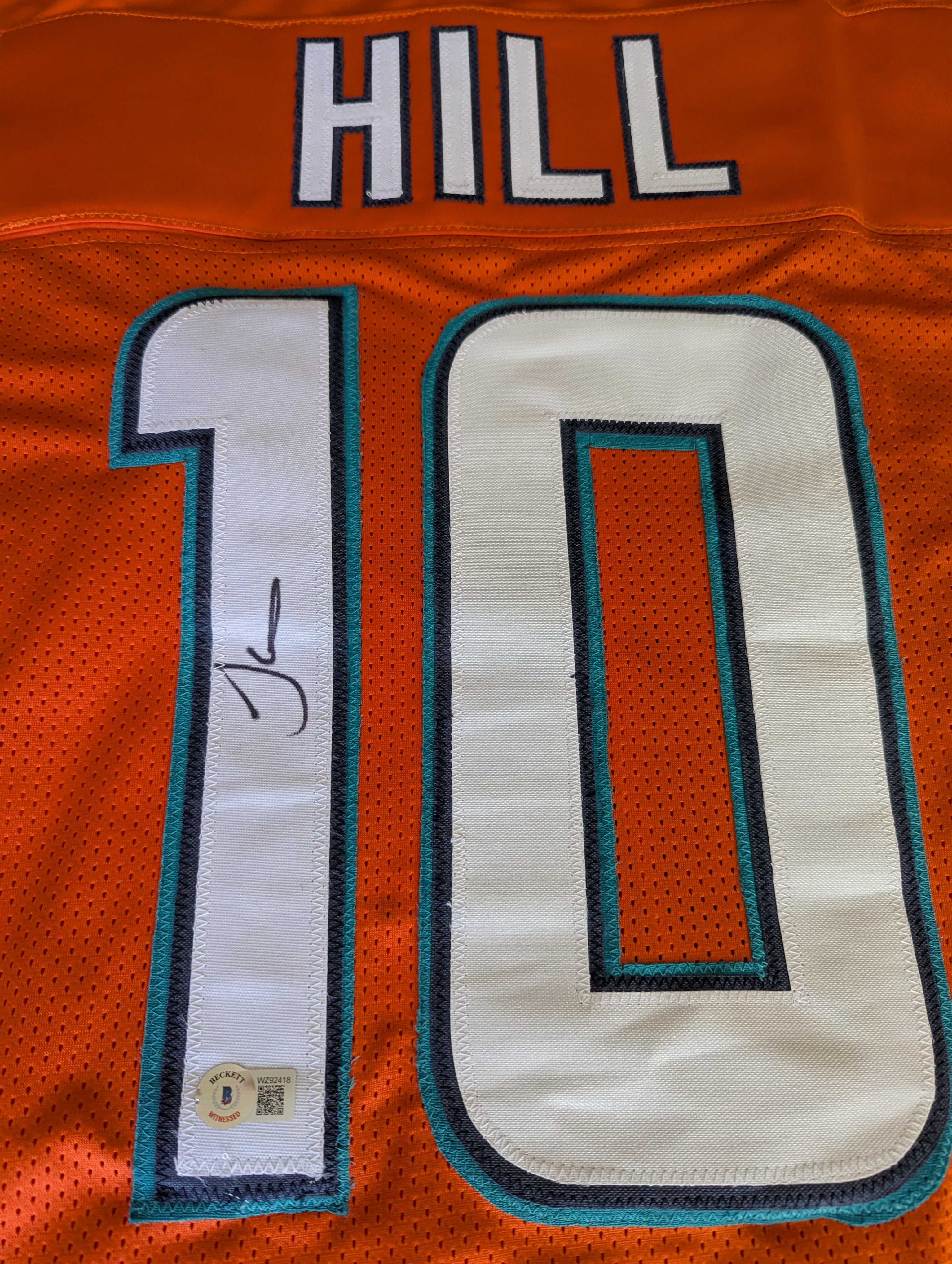 Signed Tyreek Hill Custom Jersey (Beckett)