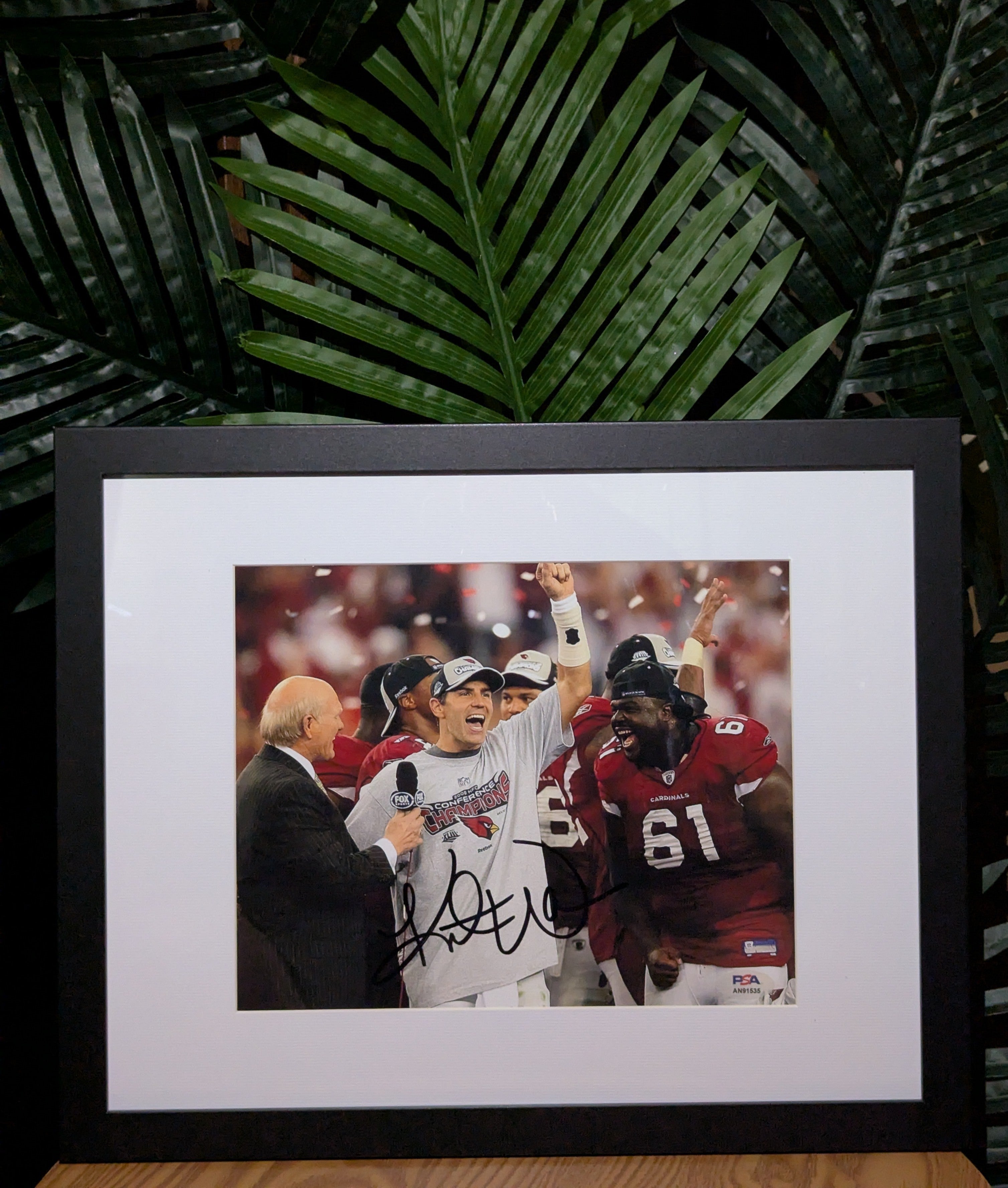 Signed Kurt Warner 8x10 (PSA)
