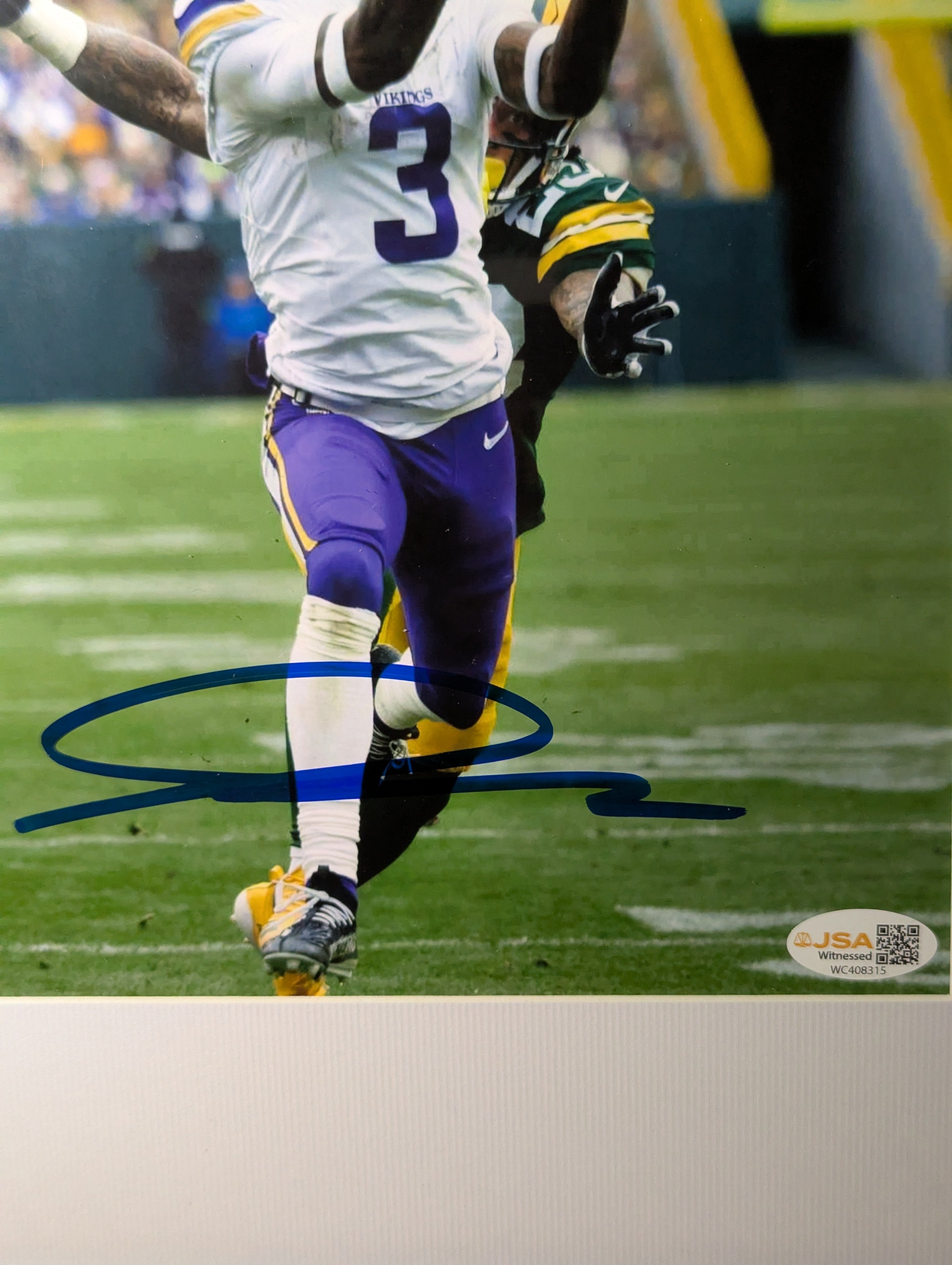 Signed Jordan Addison 8x10 (JSA)