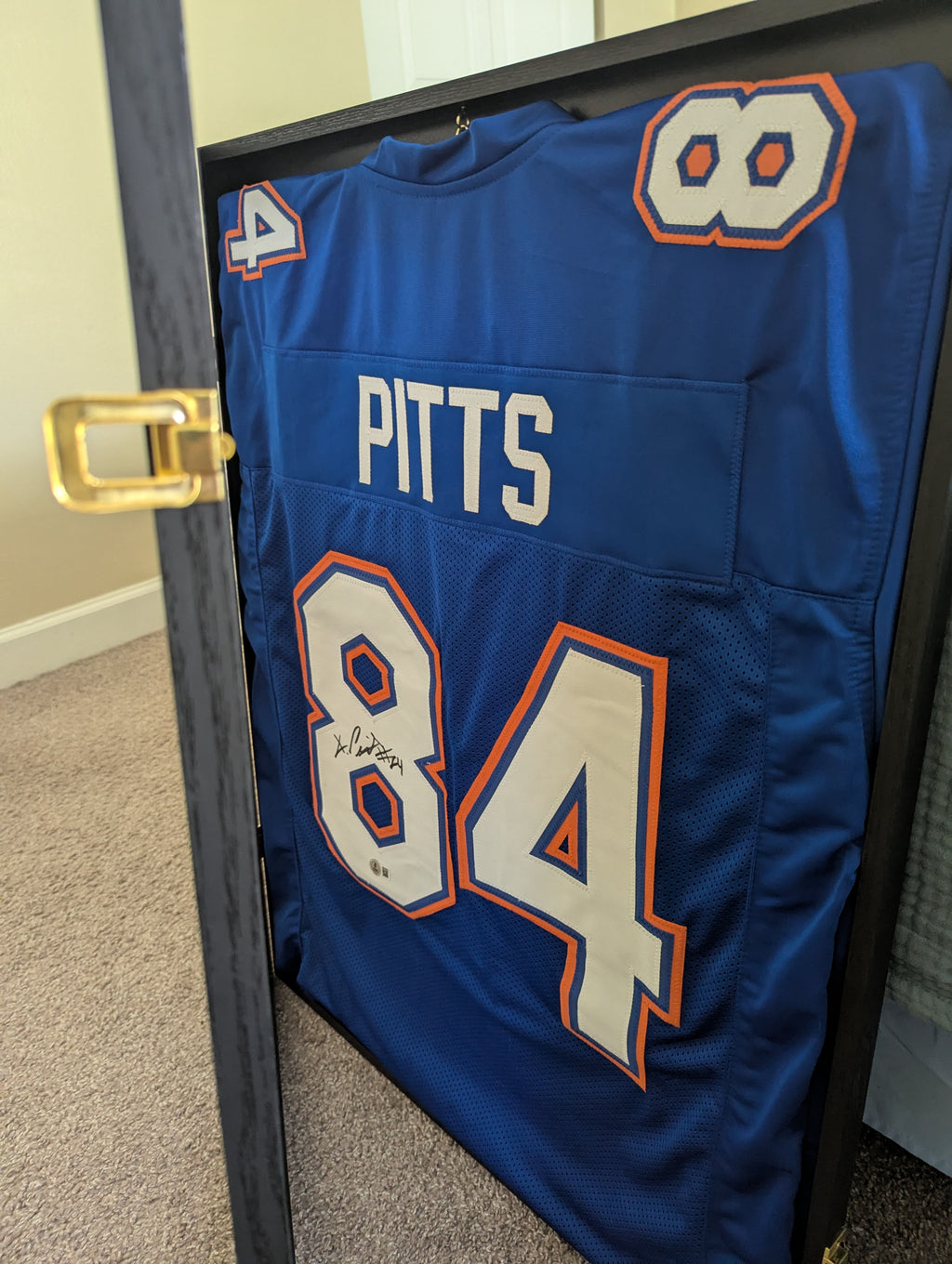 Framed Signed Kyle Pitts Florida Gators Custom Jersey (Beckett)