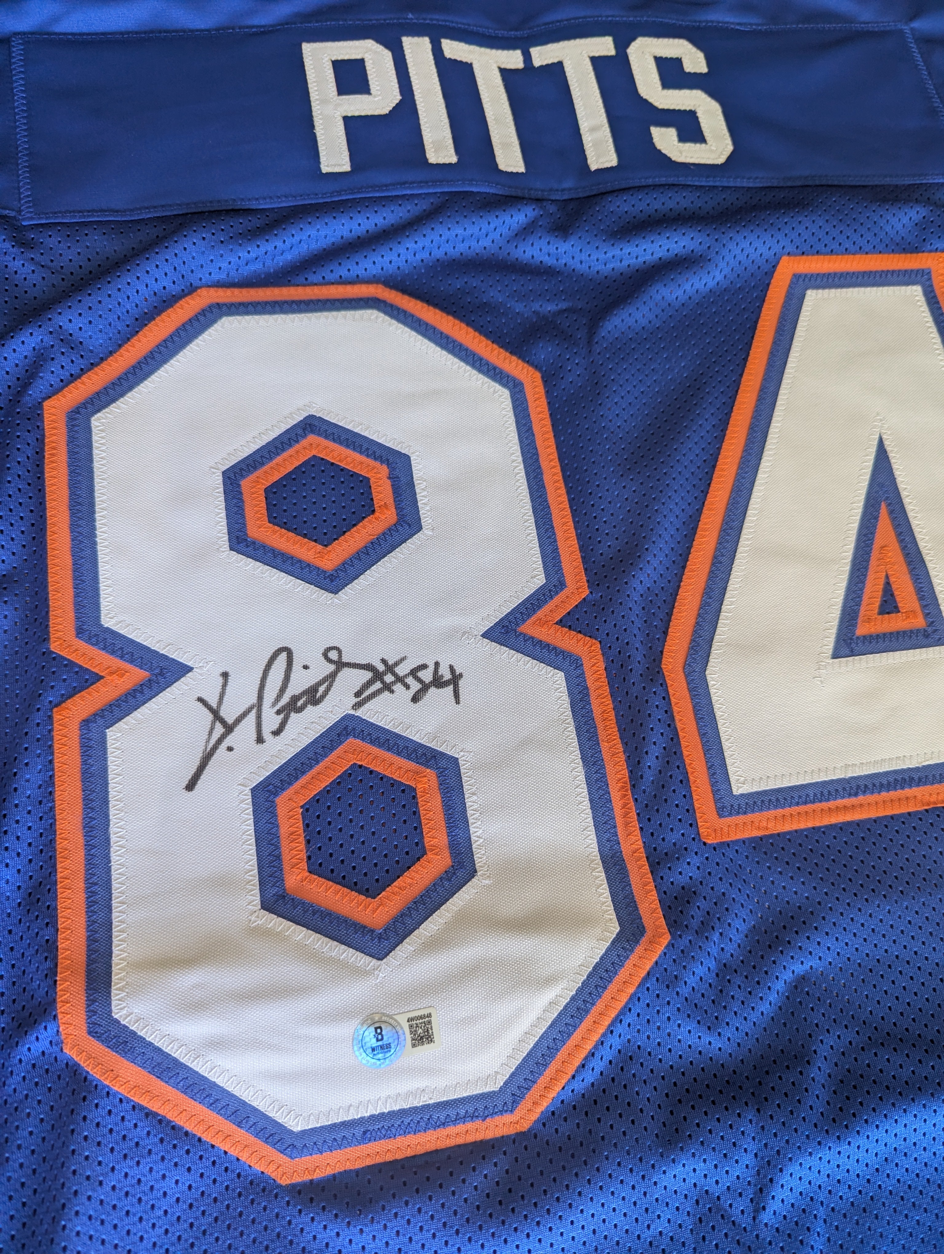 Signed Kyle Pitts Custom Jersey (Beckett)
